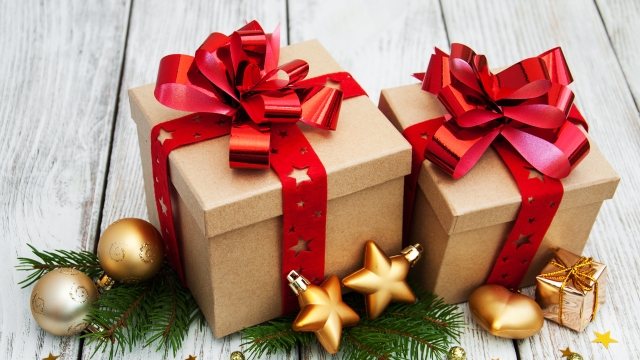 Unwrapping the Perfect Presents: The Ultimate Guide to Gifting Teens